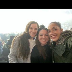 Meet your Posher, Stephanie